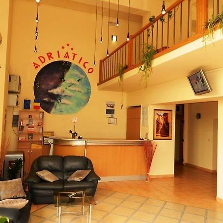 Hotel Adriatico Timisoara Ngoại thất bức ảnh