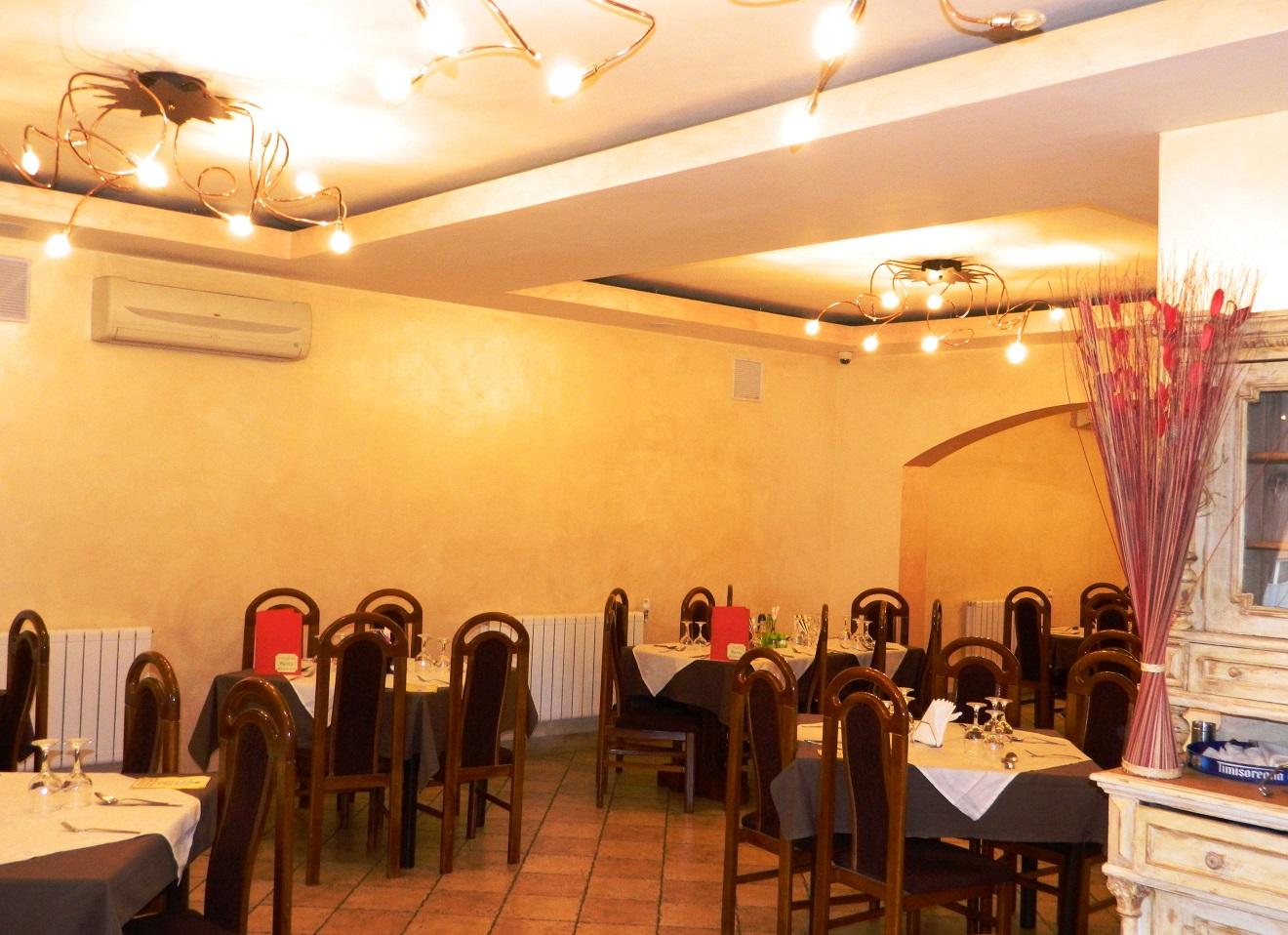 Hotel Adriatico Timisoara Ngoại thất bức ảnh