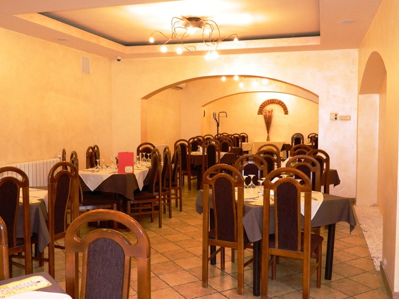 Hotel Adriatico Timisoara Ngoại thất bức ảnh